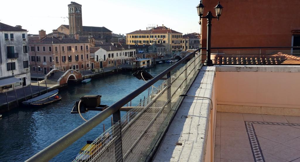 Hotel Ca' Dogaressa Venedig Exterior foto