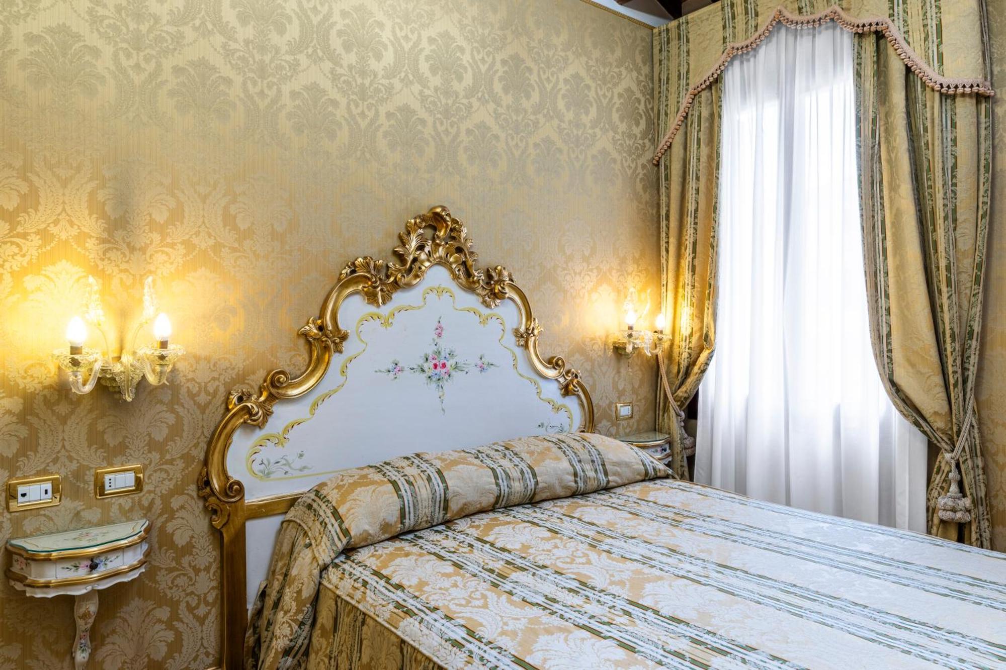 Hotel Ca' Dogaressa Venedig Exterior foto